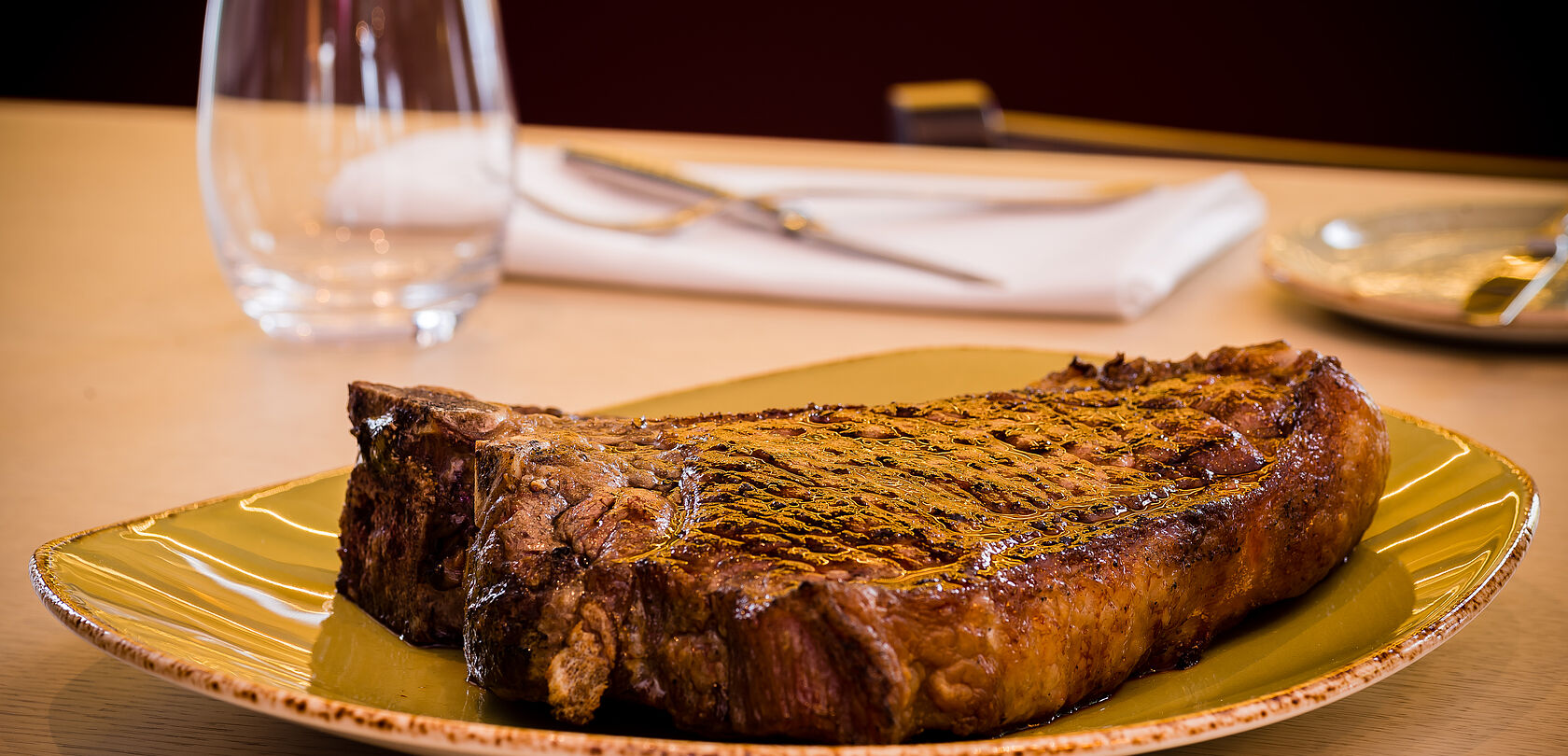 Steak, leckeres Essen, Plaza Grill, Restaurant, Grill Restaurant
